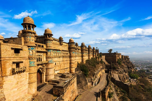 Top 10 Tourist Places to Visit in Madhya Pradesh - LitListed